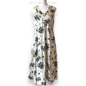 RARE Ginny H By Ginny Hilfiger 100% Silk Floral Off White & Black Floral Dress